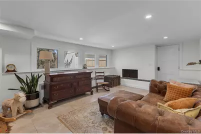 39 Hennessey Drive, Huntington, NY 11743 - Photo 17