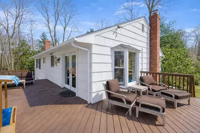 39 Hennessey Drive, Huntington, NY 11743 - Photo 21