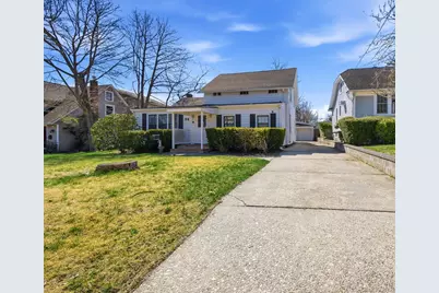 94 E Lakewood Street, Patchogue, NY 11772 - Photo 25