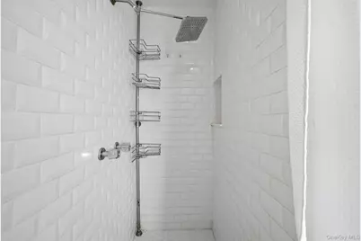 94 E Lakewood Street, Patchogue, NY 11772 - Photo 11