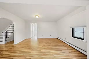 94 E Lakewood St, Patchogue, NY 11772 - Photo 3