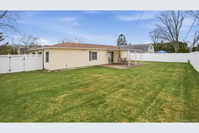 19 All Points Terrace, Holbrook, NY 11741 - Photo 13