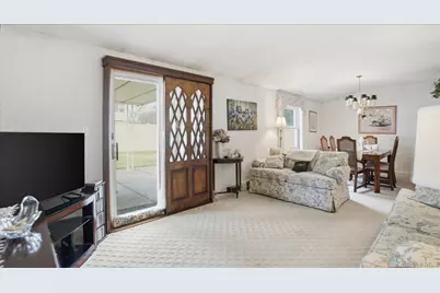 19 All Points Terrace, Holbrook, NY 11741 - Photo 7