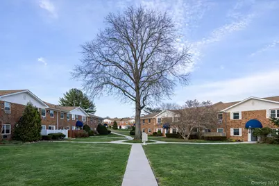 460 Old Town Road #24-O, Port Jefferson Station, NY 11776 - Photo 19