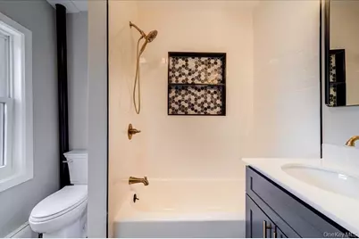 2744 W Main Street, Wappingers Falls, NY 12590 - Photo 23