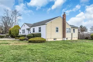 80 Knickerbocker Rd N, Plainview, NY 11803 - Photo 3