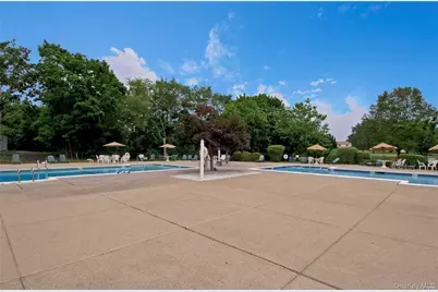 707 Bentley Court, Saint James, NY 11780 - Photo 17