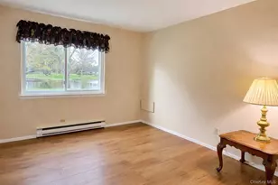 707 Bentley Ct, Saint James, NY 11780 - Photo 11