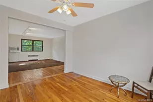 90-55 Shore Pkwy, Howard Beach, NY 11414 - Photo 9