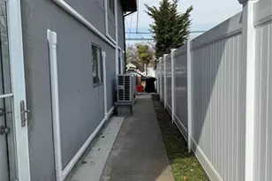 15 Belmont Blvd Blvd, Elmont, NY 11003 - Photo 17