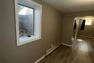 60 Wheatfield Ln, Commack, NY 11725 - Photo 29