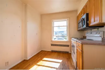 47 4th Avenue, East Rockaway, NY 11518 - Photo 7