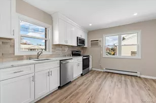 1461 10th St, West Babylon, NY 11704 - Photo 9