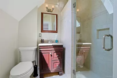523 N Broadway, Yonkers, NY 10701 - Photo 33