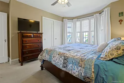 523 N Broadway, Yonkers, NY 10701 - Photo 27