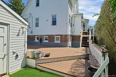 523 N Broadway, Yonkers, NY 10701 - Photo 39