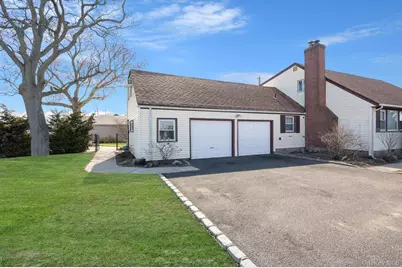 280 S Bayview Avenue, Amityville, NY 11701 - Photo 7