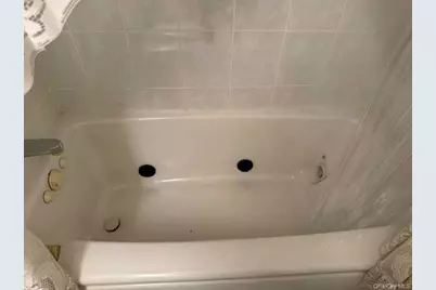 519 Fowler Avenue #1st Floor, Franklin Square, NY 11010 - Photo 13