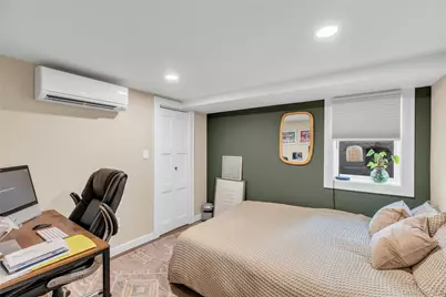 1800 Gormley Avenue, Merrick, NY 11566 - Photo 21