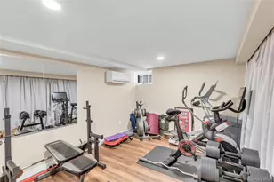 1800 Gormley Ave, Merrick, NY 11566 - Photo 23