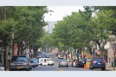 79 Beacon Hill Drive #B-25, Dobbs Ferry, NY 10522 - Photo 21