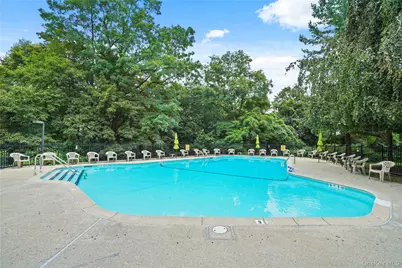 79 Beacon Hill Drive #B-25, Dobbs Ferry, NY 10522 - Photo 15