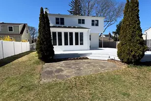 2689 Cedar Ct, Oceanside, NY 11572 - Photo 31