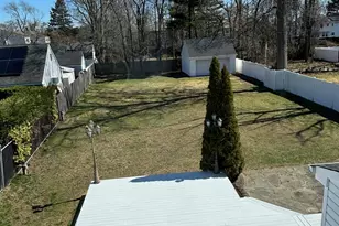 2689 Cedar Ct, Oceanside, NY 11572 - Photo 21