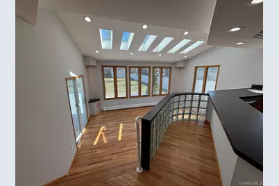 2689 Cedar Court, Oceanside, NY 11572 - Photo 9