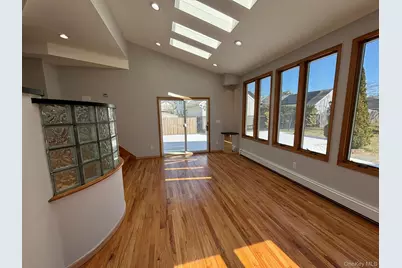 2689 Cedar Court, Oceanside, NY 11572 - Photo 11