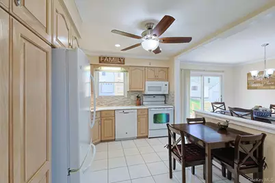 36 Parkway Drive, Yorktown Heights, NY 10598 - Photo 11