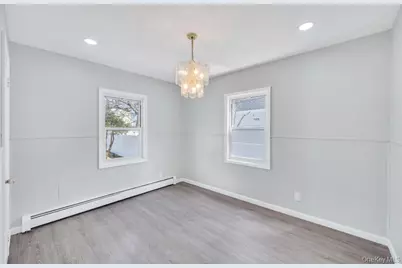 108 Lido Parkway, Lindenhurst, NY 11757 - Photo 15