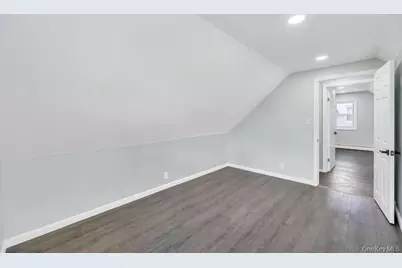 108 Lido Parkway, Lindenhurst, NY 11757 - Photo 21