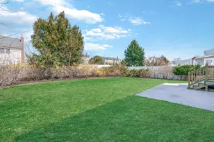 207 N Nassau Ave, Massapequa, NY 11758 - Photo 17