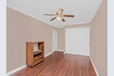 85 Admiral Court #87, Bronx, NY 10473 - Photo 17