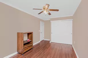 85 Admiral Ct, Bronx, NY 10473 - Photo 17