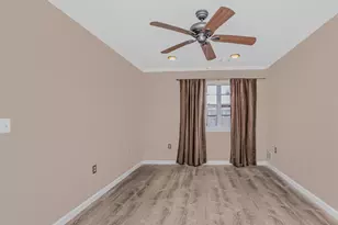 85 Admiral Ct, Bronx, NY 10473 - Photo 11