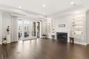 3000 Royal Ct, North Hills, NY 11040 - Photo 7