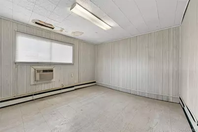 188 Amherst Street, Hempstead, NY 11550 - Photo 9