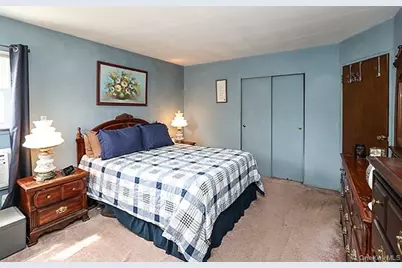 99 Ronkonkoma Boulevard, Centereach, NY 11720 - Photo 19
