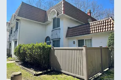 280 Brettonwoods Drive, Coram, NY 11727 - Photo 1