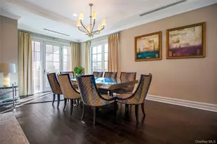 5000 Royal Ct, North Hills, NY 11040 - Photo 9