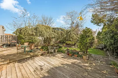 3017 Roxbury Road, Oceanside, NY 11572 - Photo 27