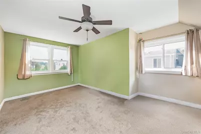 3017 Roxbury Road, Oceanside, NY 11572 - Photo 19