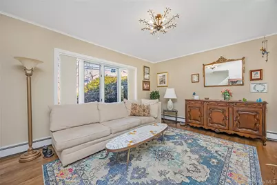 3017 Roxbury Road, Oceanside, NY 11572 - Photo 5