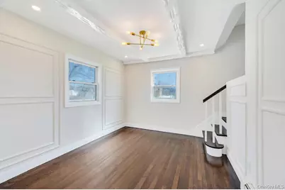 90 30th Street, Copiague, NY 11726 - Photo 15