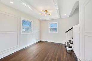 90 30th St, Copiague, NY 11726 - Photo 15