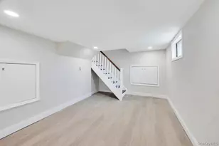 90 30th St, Copiague, NY 11726 - Photo 43