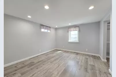 25 Peter Road, Ronkonkoma, NY 11779 - Photo 19