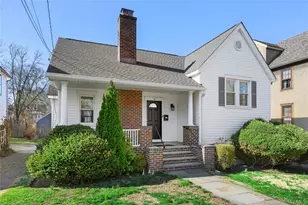 48 Coakley Ave, Harrison, NY 10528 - Photo 3